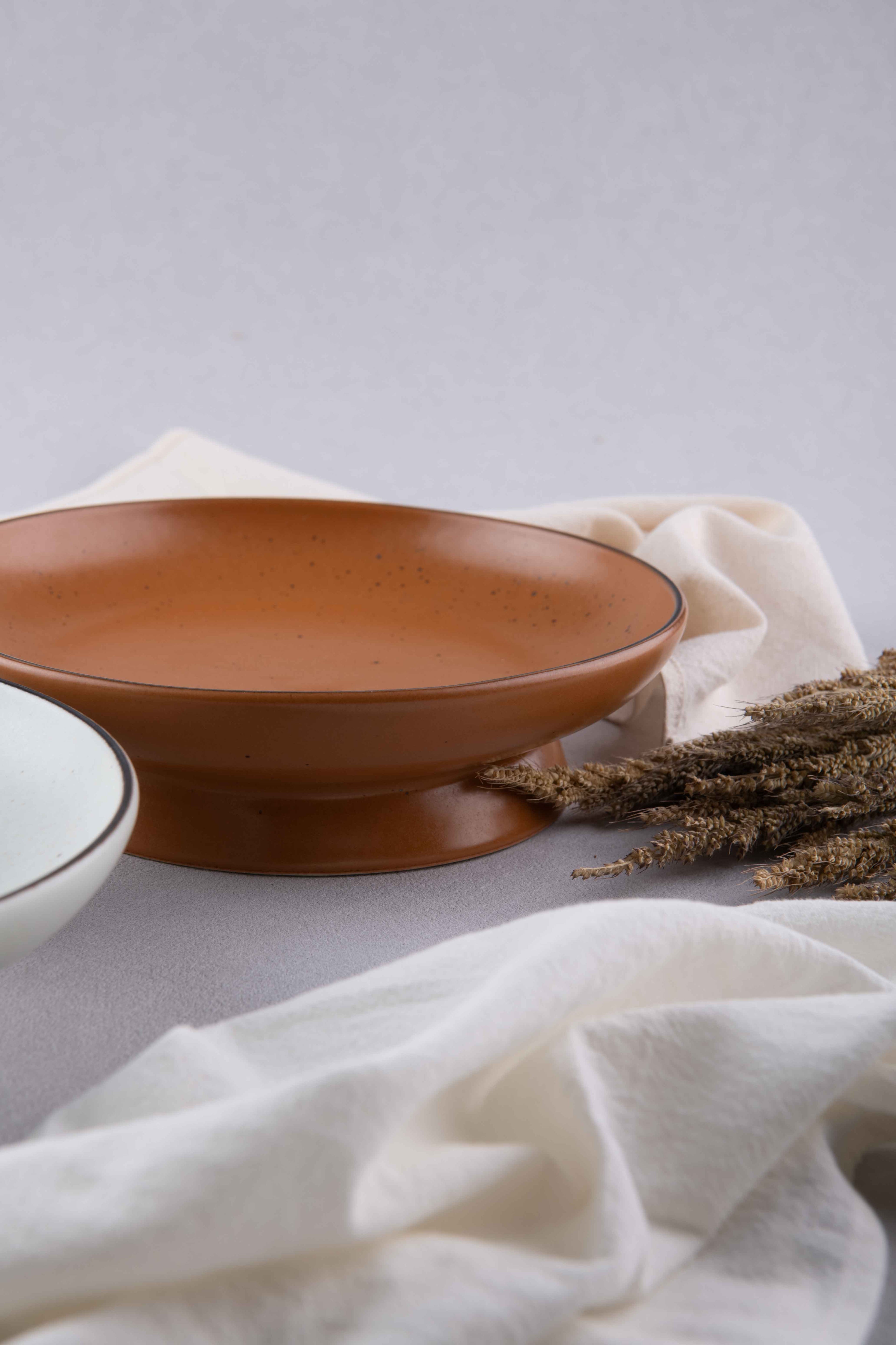 Terra Elevé Pedestal