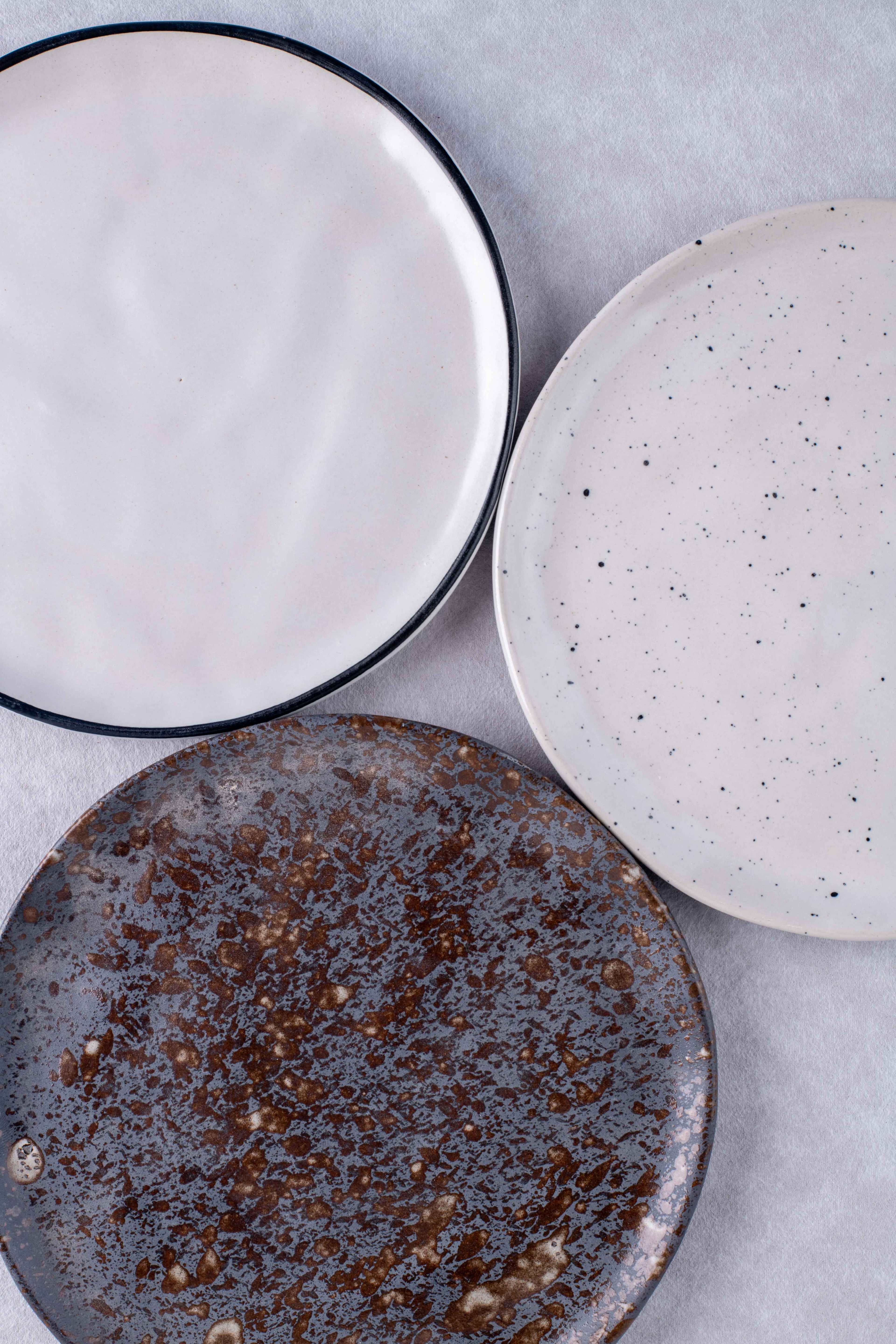 Rustic Minimal Plate